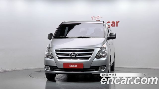 Hyundai Starex 11-Seater Wagon Modern — пробег 135 467 км — фото 3 из 5