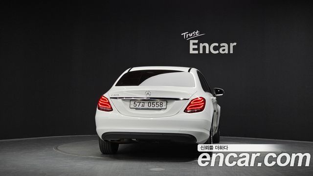 Mercedes-Benz C-Class из Кореи Encar