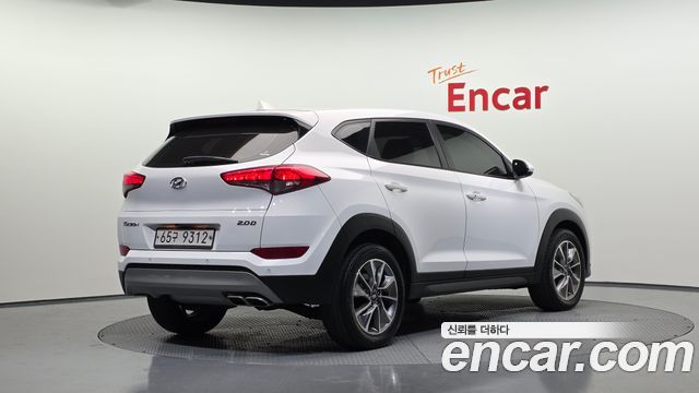 Hyundai Tucson Diesel 2.0 2WD Smart — пробег 131 720 км — фото 2 из 5