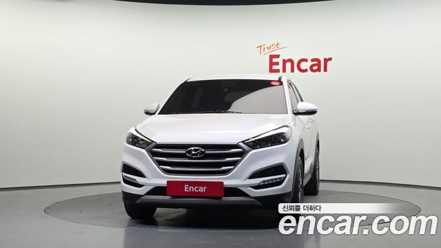 Hyundai Tucson Diesel 2.0 2WD Smart — пробег 131 720 км — фото 3 из 5