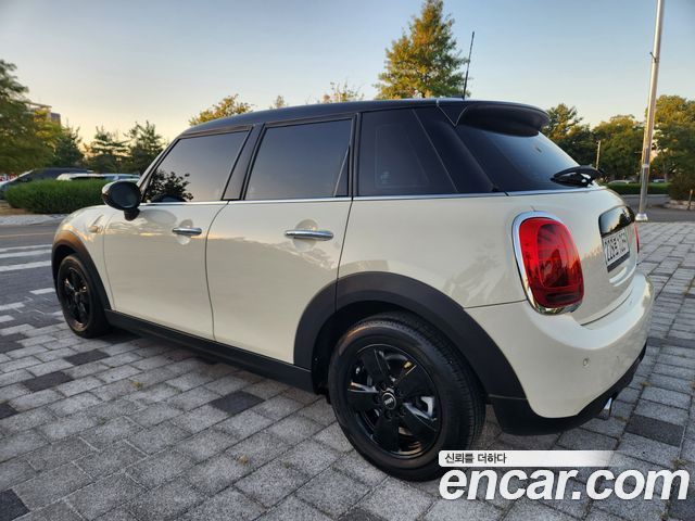 Mini Cooper Standard Third Generation — пробег 67 926 км — фото 5 из 5