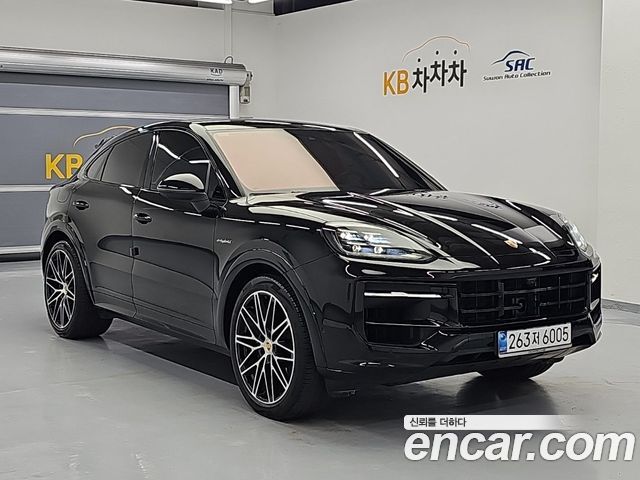Porsche Cayenne 3.0 E-Hybrid Coupe — пробег 7 364 км — фото 4 из 5