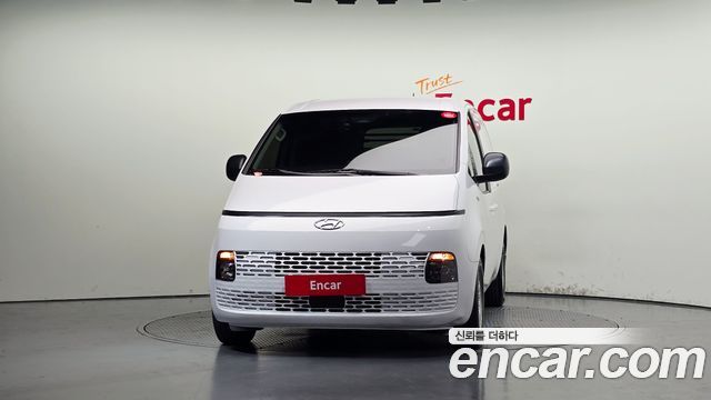 Hyundai Staria Cargo 3-Seater Smart — пробег 47 636 км — фото 3 из 5