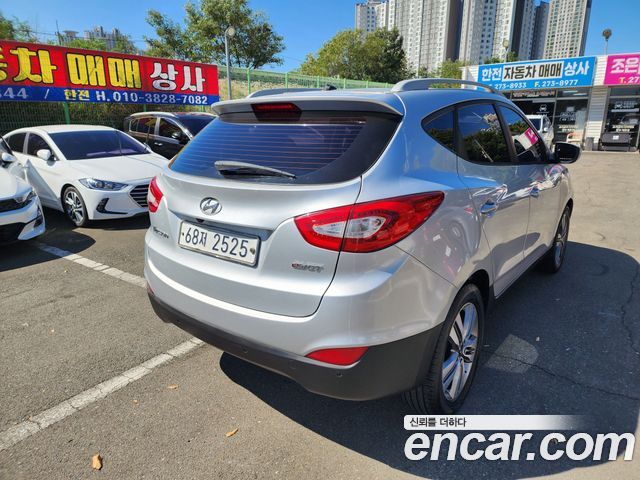 Hyundai Tucson Diesel(e-VGT) 2WD Smart special — пробег 117 000 км — фото 2 из 5