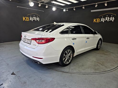 Hyundai Sonata 2.0 Smart — пробег 117 819 км — фото 4 из 5