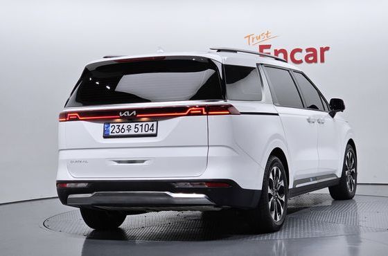 Kia Carnival Diesel 9-Seater Noblesse — пробег 76 667 км — фото 2 из 5