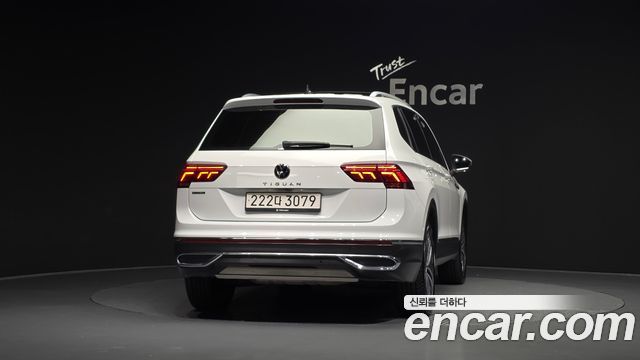 Volkswagen Tiguan 2.0 TSI Prestige — пробег 64 808 км — фото 4 из 5
