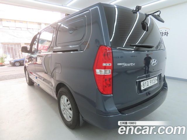 Hyundai Starex 3-Seater VAN Smart Special — пробег 120 770 км — фото 2 из 5