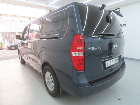 Hyundai Starex 3-Seater VAN Smart Special — пробег 120 770 км — фото 2 из 5