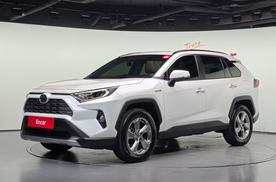Toyota RAV4 2.5 4WD Hybrid — пробег 97 168 км — фото 1 из 5