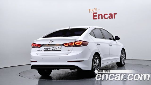 Hyundai AVANTE 1.6 GDI Modern special — пробег 110 018 км — фото 2 из 5