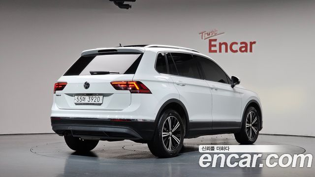 Volkswagen Tiguan 2.0 TDI Prestige — пробег 139 957 км — фото 2 из 5