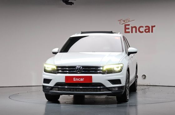 Volkswagen Tiguan 2.0 TDI Prestige — пробег 139 957 км — фото 3 из 5