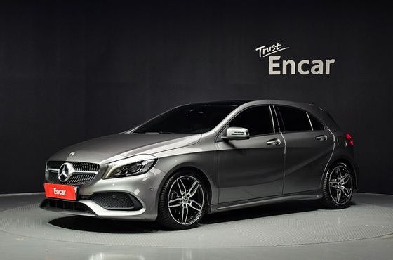 Mercedes-Benz A-Class A200 AMG Line — пробег 53 164 км — фото 1 из 5
