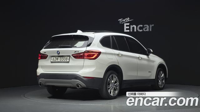 BMW X1 xDrive 20d — пробег 157 491 км — фото 2 из 5