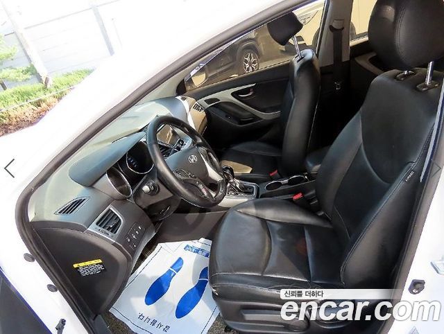 Hyundai AVANTE 1.6 VGT Modern Standard — пробег 256 685 км — фото 5 из 5