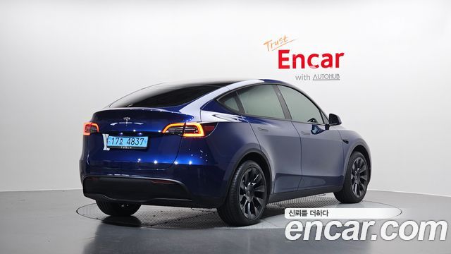 Tesla Model Y RWD — пробег 11 850 км — фото 2 из 5