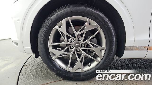 Genesis GV70 из Кореи Encar