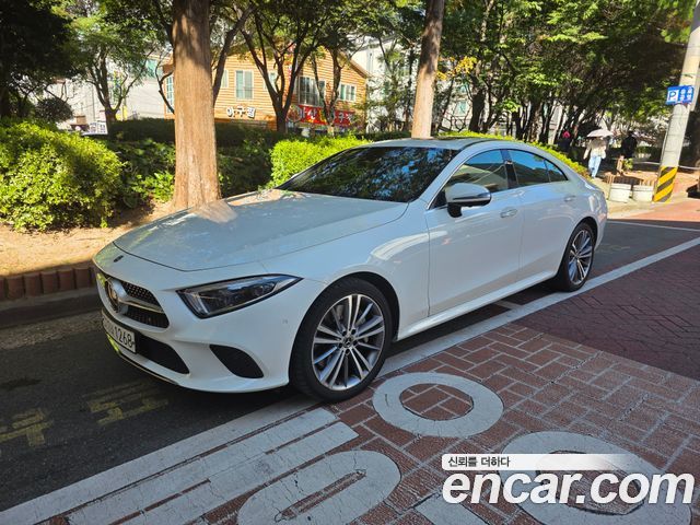 Mercedes-Benz CLS-Class CLS400d 4MATIC — пробег 83 000 км — фото 1 из 5
