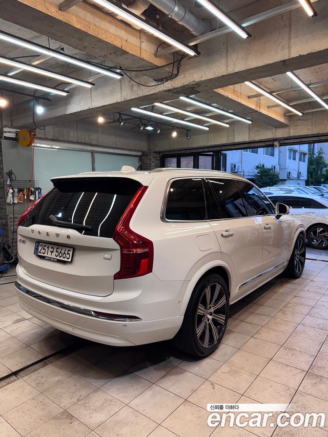 Volvo XC90 T8 Ultimate Bright Hybrid — пробег 165 000 км — фото 2 из 5
