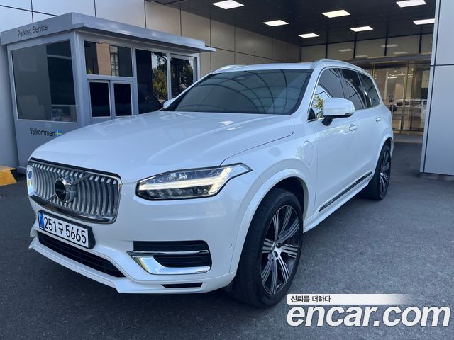 Volvo XC90 T8 Ultimate Bright Hybrid — пробег 165 000 км — фото 4 из 5