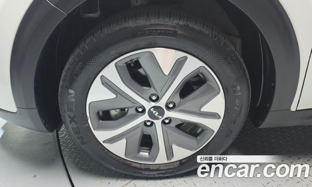 Kia Niro из Кореи Encar