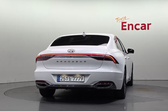 Hyundai Grandeur Exclusive — пробег 135 380 км — фото 4 из 5