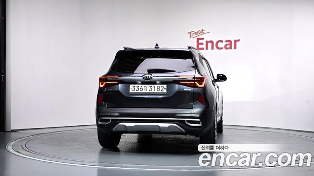 Kia Seltos из Кореи Encar