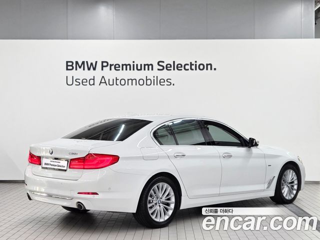 BMW 5-Series 530i Luxury Plus — пробег 117 230 км — фото 2 из 5