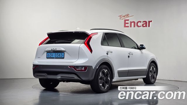 Kia Niro Earth — пробег 57 655 км — фото 2 из 5