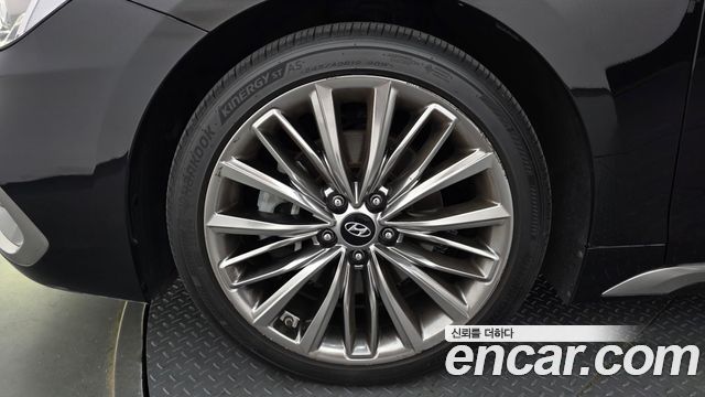 Hyundai Grandeur из Кореи Encar