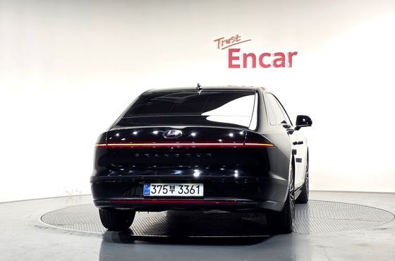 Hyundai Grandeur Calligraphy — пробег 17 463 км — фото 4 из 5