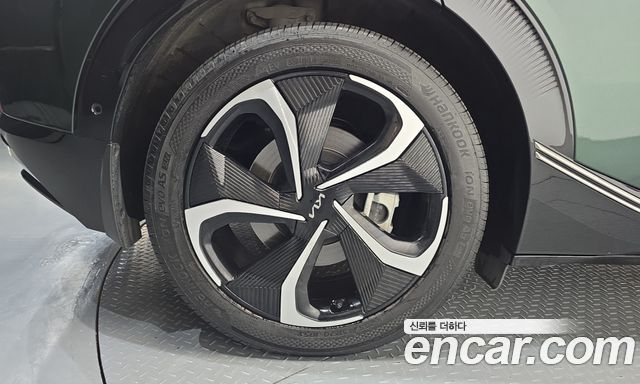 Kia EV6 Long Range 4WD Earth — пробег 78 992 км — фото 5 из 5