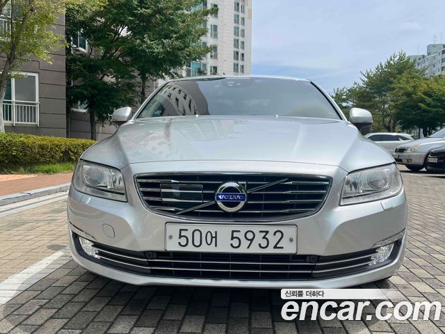 Volvo S80 T5 2nd — пробег 80 000 км — фото 2 из 5