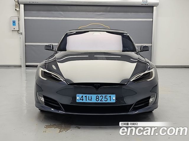 Tesla Model S 90D — пробег 176 916 км — фото 2 из 5