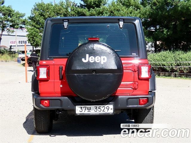 Jeep Wrangler 2.0 Sport 4Door — пробег 67 242 км — фото 4 из 5
