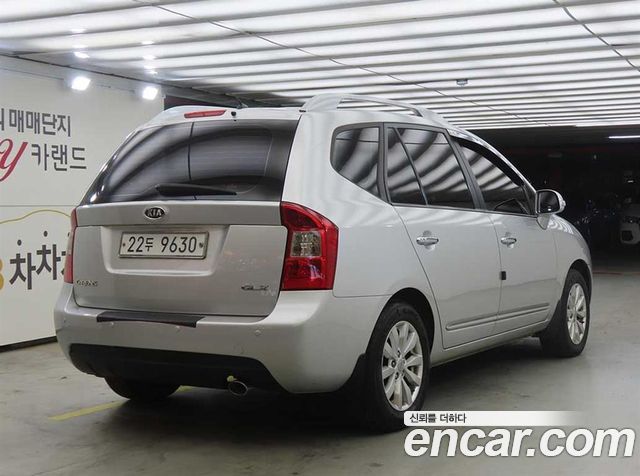 Kia Carens LPI 2.0 GLX Deluxe — пробег 160 960 км — фото 4 из 5
