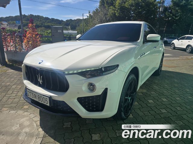 Maserati Levante 3.0 AWD GranSport — пробег 46 570 км — фото 1 из 5