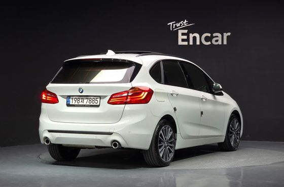 BMW 2-Series Sports Final Edition — пробег 53 352 км — фото 2 из 5