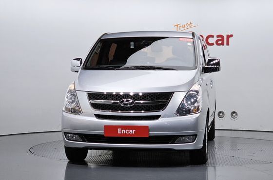Hyundai Starex 12-Seater Wagon CVX Luxury — пробег 83 646 км — фото 3 из 5