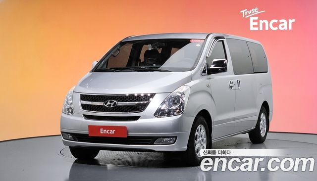 Hyundai Starex 12-Seater Wagon CVX Luxury — пробег 83 646 км — фото 1 из 5