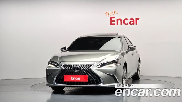 Lexus ES Executive — пробег 55 385 км — фото 3 из 5