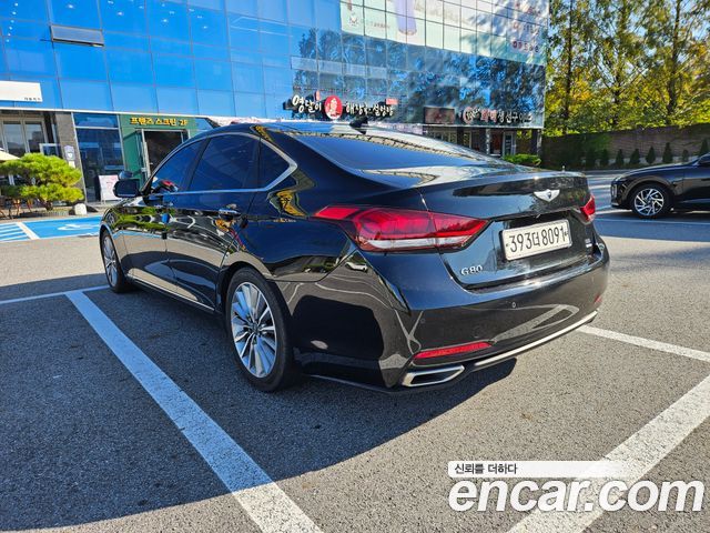 Hyundai Genesis 3.3 AWD Structure Change (Bi-Fuel) — пробег 294 700 км — фото 2 из 5