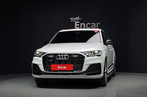 Audi Q7 55 TFSI Quattro Premium — пробег 26 588 км — фото 3 из 5