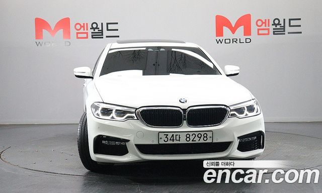 BMW 5-Series 520d xDrive M Sport Package Plus — пробег 147 510 км — фото 2 из 5