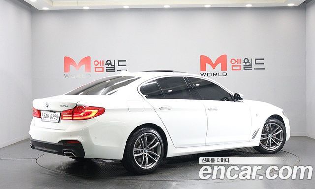 BMW 5-Series 520d xDrive M Sport Package Plus — пробег 147 510 км — фото 4 из 5