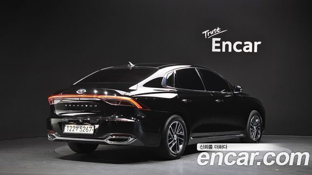Hyundai Grandeur из Кореи Encar