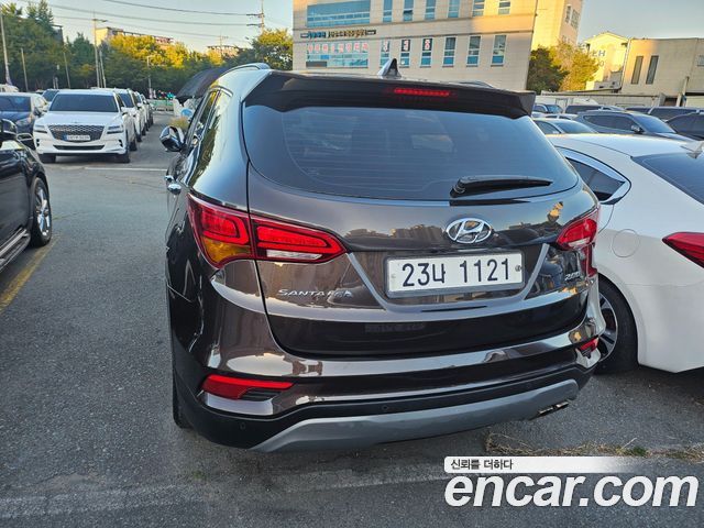Hyundai Santafe Diesel 2.0 2WD Value Plus — пробег 177 400 км — фото 4 из 5