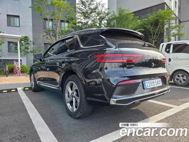 Genesis GV70 2.5T Gasoline AWD — пробег 40 500 км — фото 3 из 5