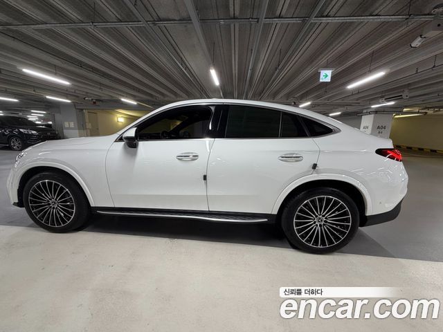 Mercedes-Benz GLC-Class GLC300 4MATIC Coupe — пробег 28 448 км — фото 3 из 5